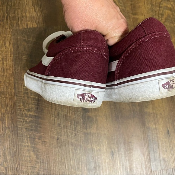 Vans burgundy Aggie Maroon women’s size 8.5 - Picture 5 of 6